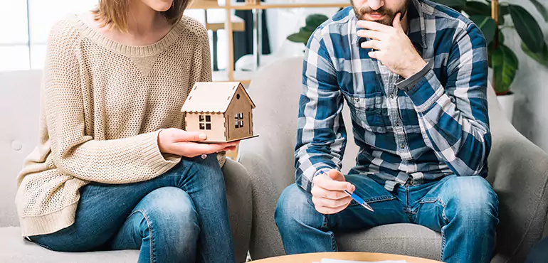 Why Sell Your House During Divorce in Warren, MI?