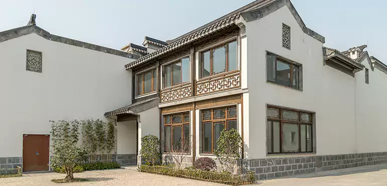 We Help Warren Homeowners Sell Squatter-Occupied Houses Quickly and Safely