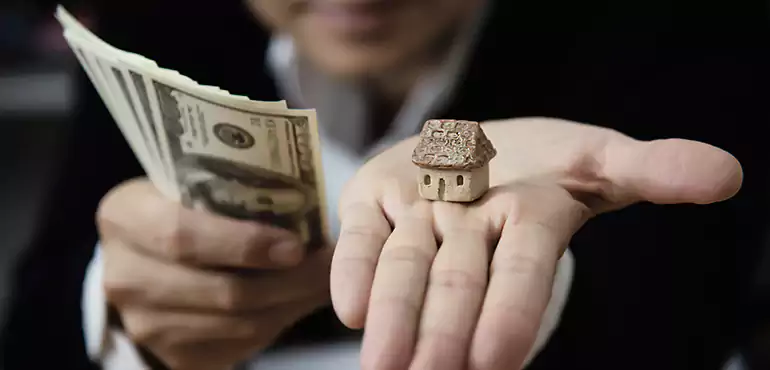 Avoid the Hassle of a Traditional Sale in Warren, MI